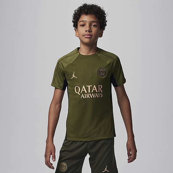 Green Paris Saint Germain Clothing. Nike